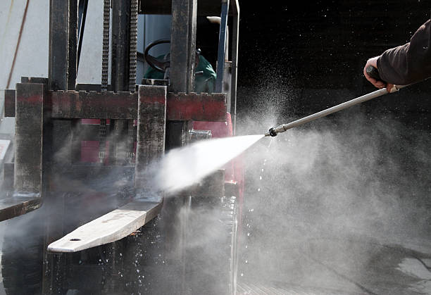 Best Roof Pressure Washing  in Atglen, PA